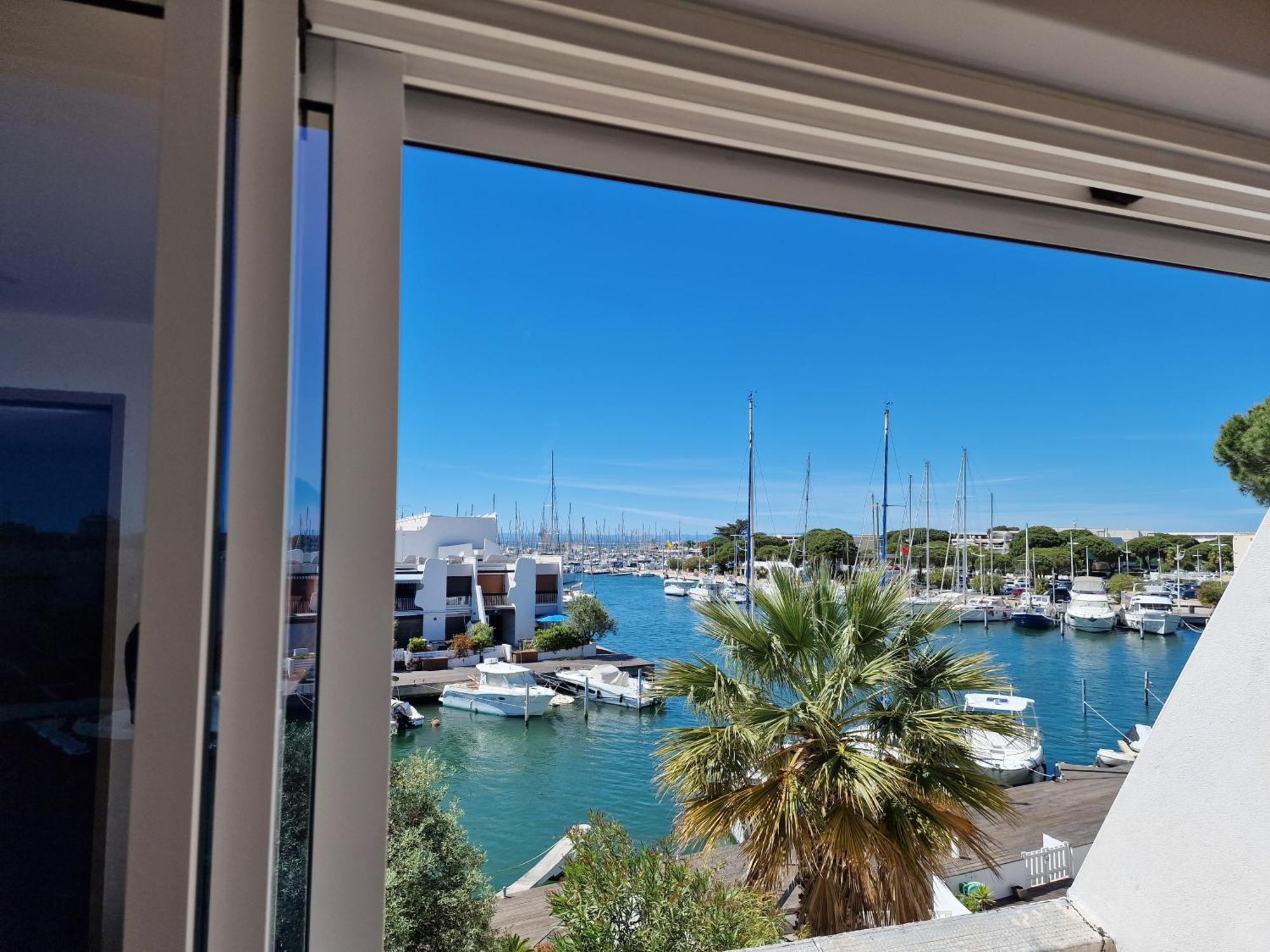 Marina Exceptionnelle - 8 Pers - 120 M2 Vue Mer - Suites Parentales - Cinema - Ponton Le Grau-du-Roi Esterno foto