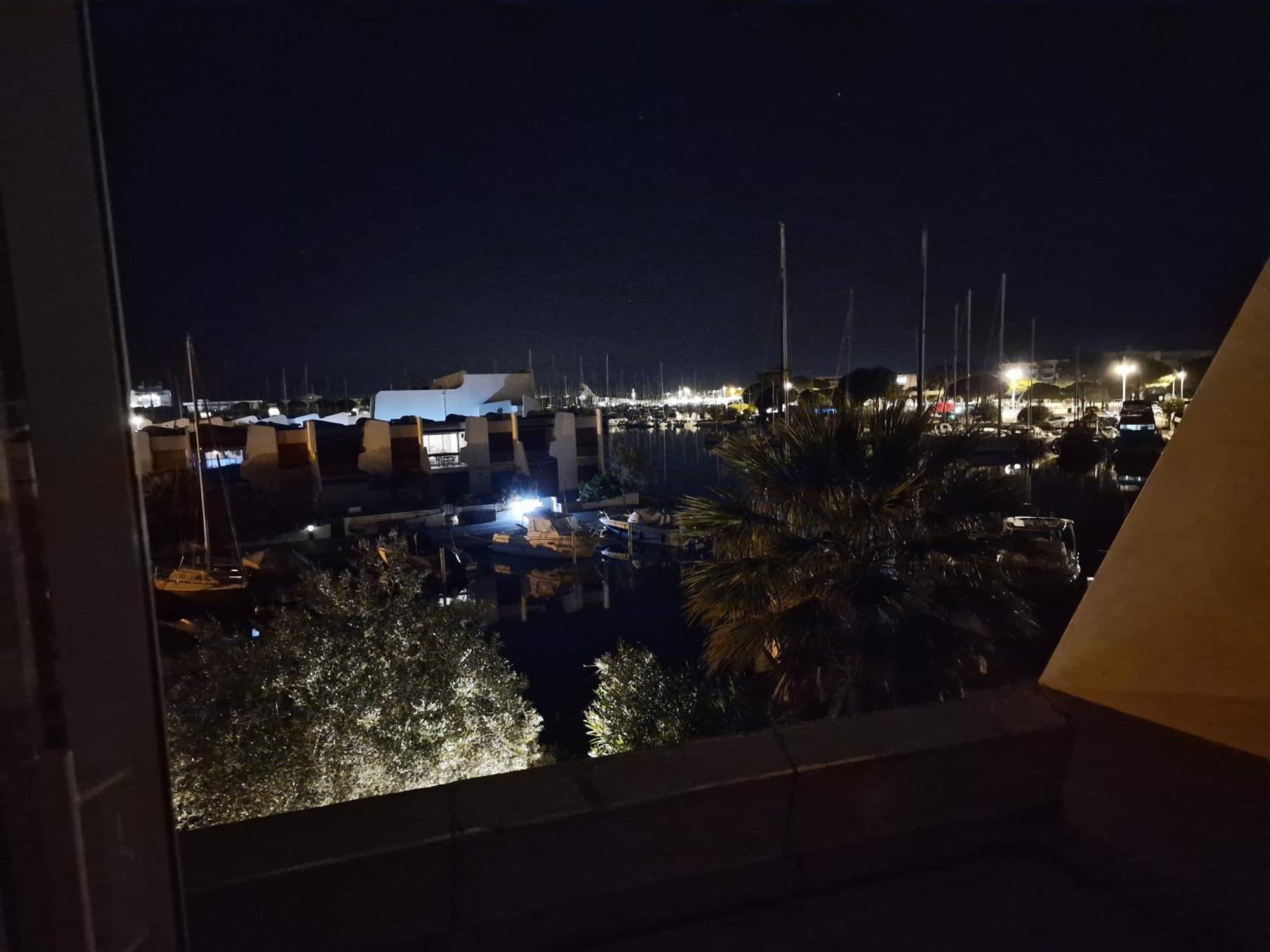 Marina Exceptionnelle - 8 Pers - 120 M2 Vue Mer - Suites Parentales - Cinema - Ponton Le Grau-du-Roi Esterno foto