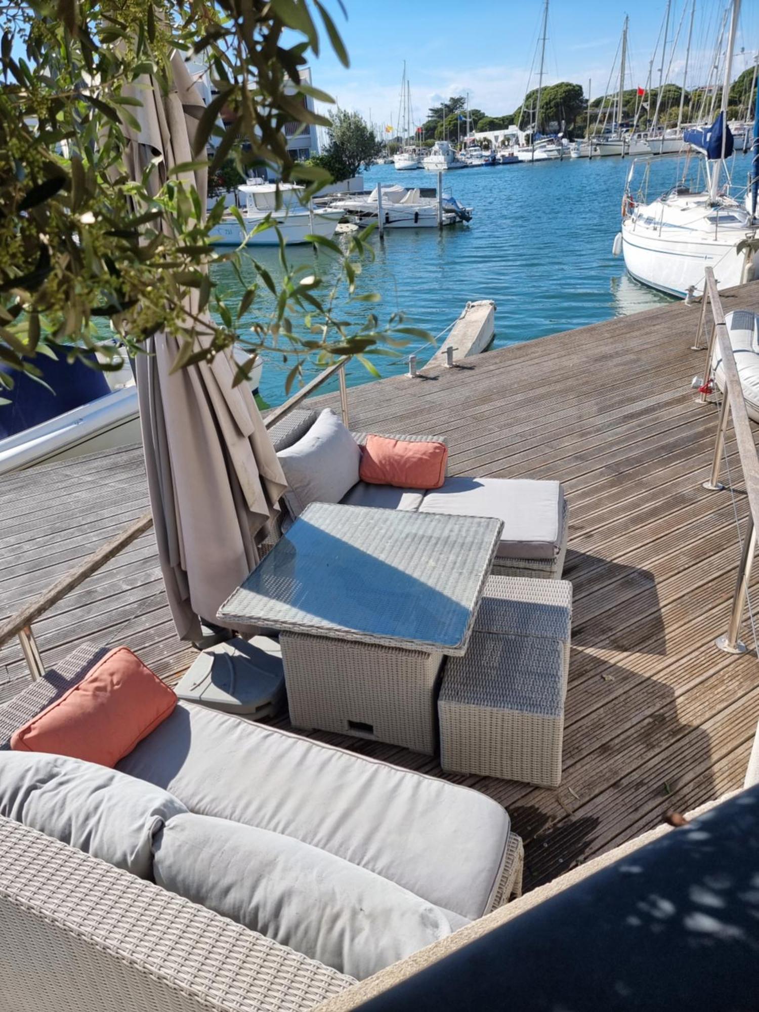 Marina Exceptionnelle - 8 Pers - 120 M2 Vue Mer - Suites Parentales - Cinema - Ponton Le Grau-du-Roi Esterno foto