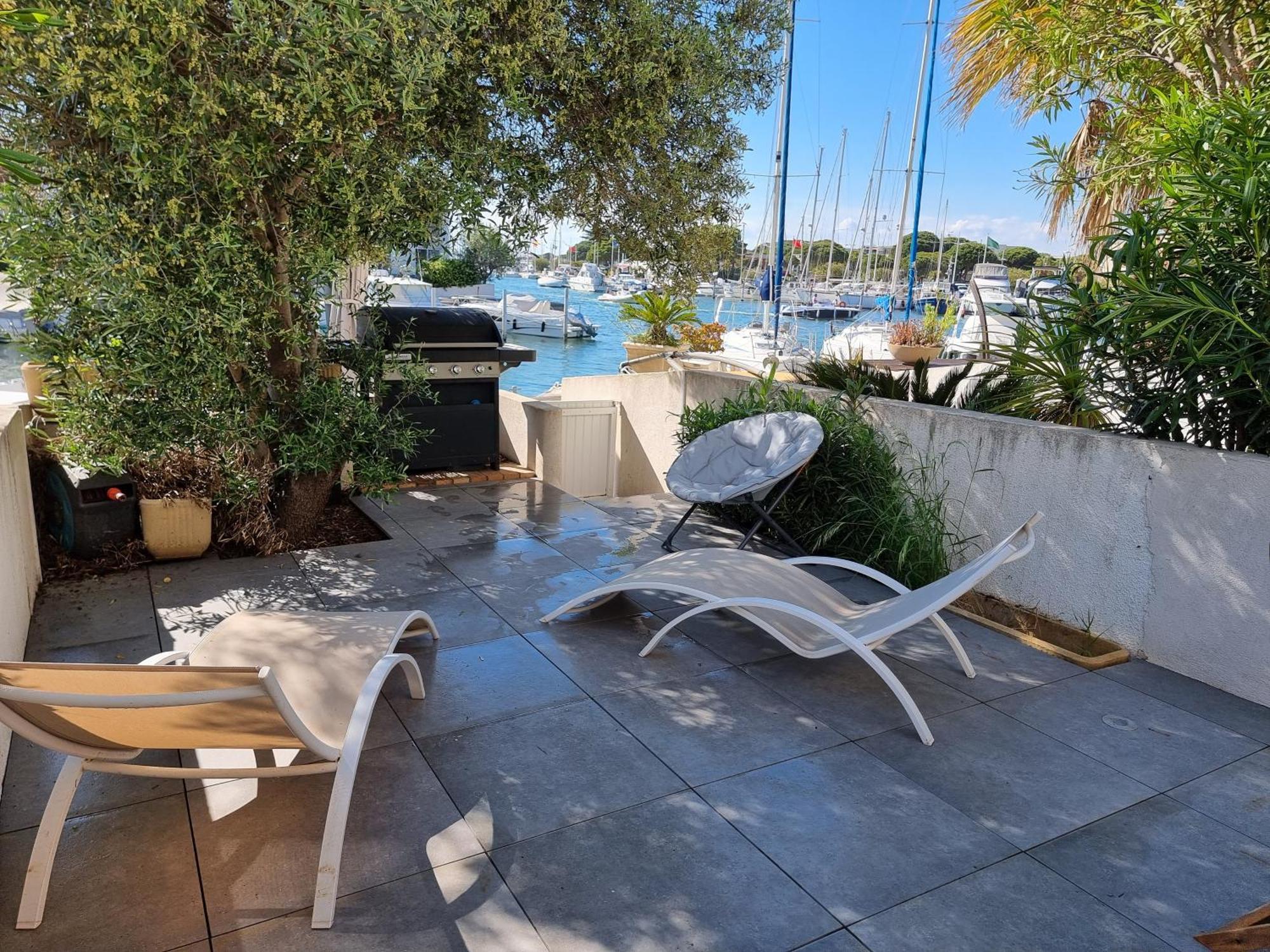 Marina Exceptionnelle - 8 Pers - 120 M2 Vue Mer - Suites Parentales - Cinema - Ponton Le Grau-du-Roi Esterno foto